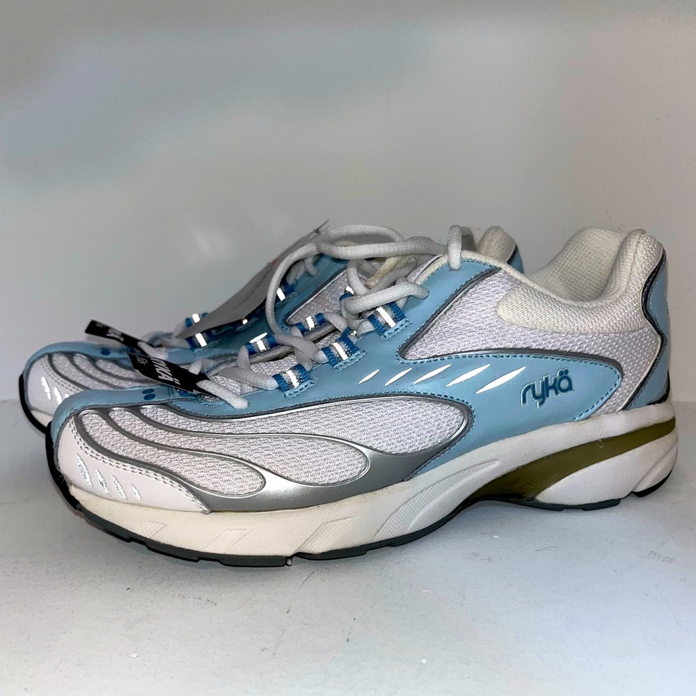 Ryka Element 2 Lo women’s fitness shoes